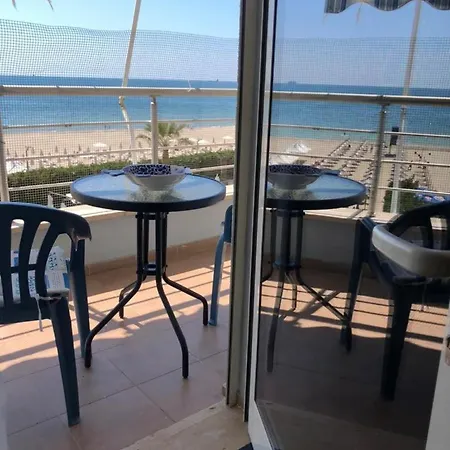 Apartment Beachfront In Golem Golem (Tirana)