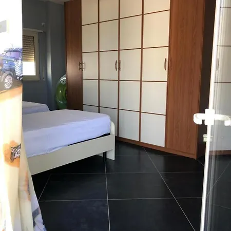 Apartment Beachfront In Golem Golem (Tirana)