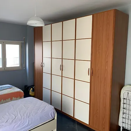 Apartment Beachfront In Golem