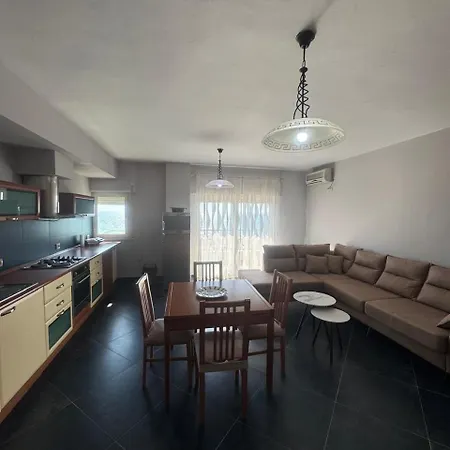 Beachfront In Apartman Golem