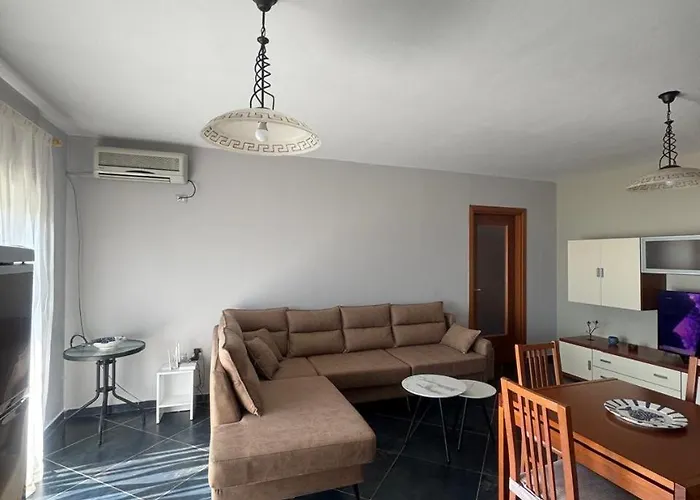 Apartman Beachfront In *